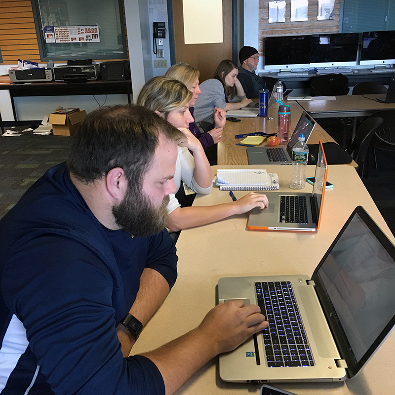 Featured image of article: PD Day Teachers Dive Deeper Into Technology Rubric