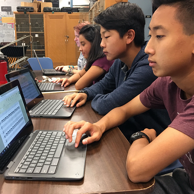 Featured image of article: Chromebooks Make A Difference In The Classroom