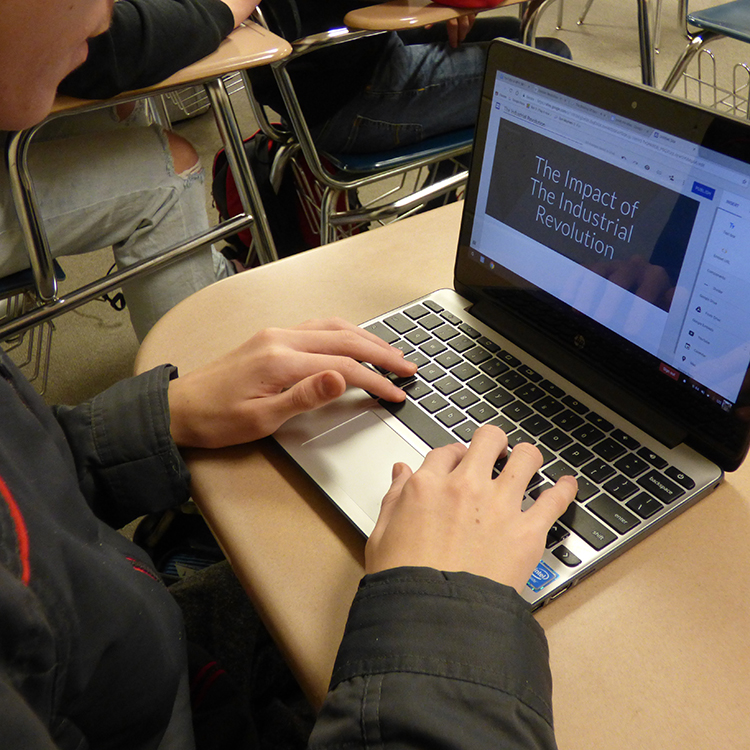 Featured image of article: Social Studies Class Creates Collaborative Website
