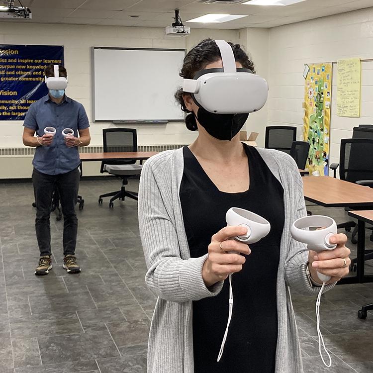 Featured image of article: Explore Virtual Learning Committee Field Tests Oculus Quest 2 Headsets