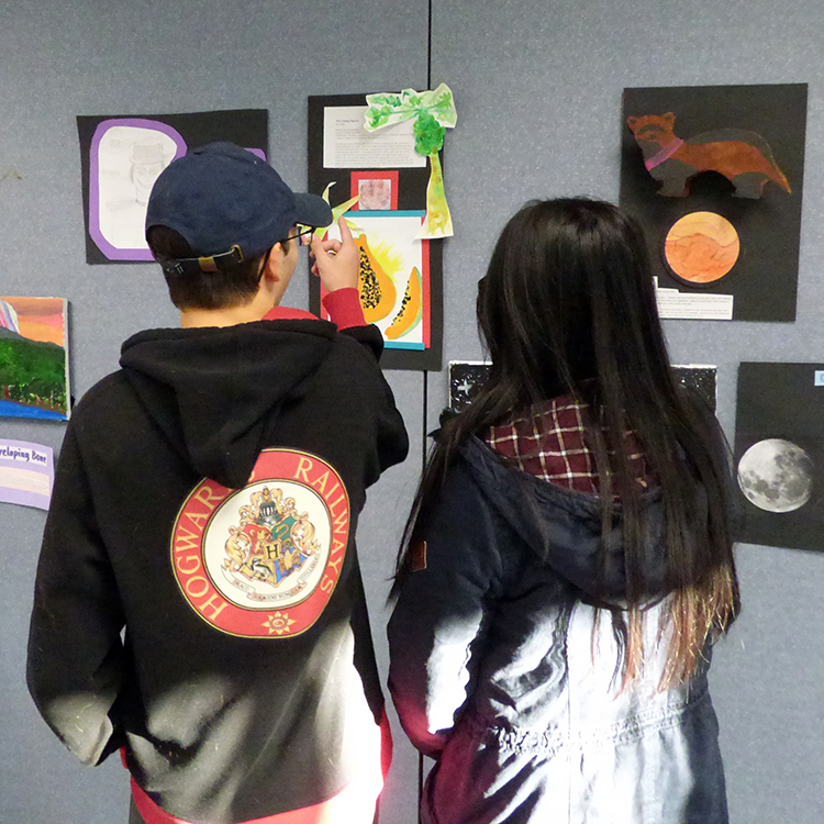 Featured image of article: Anatomy & Physiology Class Holds Histo Art Show