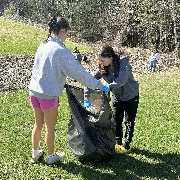 Featured image of article: Students Clean Up ConVal Campus In Honor Of Earth Day