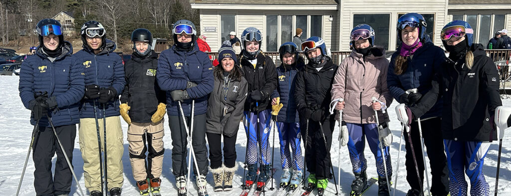 Featured image of article: Alpine Ski Team Competes at Crotched Mountain